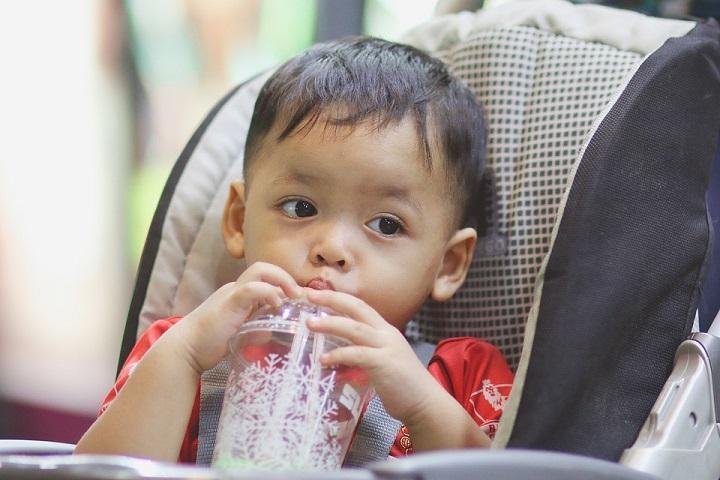 Dehydration In Toddlers: What Parents Must Know Dehydration In Toddlers: What Parents Must Know