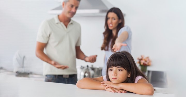 Are You An Overcontrolling Parent? 7 Ways You May Be Harming Your Child Are You An Overcontrolling Parent? 7 Ways You May Be Harming Your Child