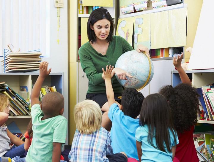 How to Build a Good Relationship With Your Child's Teacher How to Build a Good Relationship With Your Child's Teacher